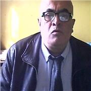 Clases presenciales en aula y clases remotas con plataforma Moddle, Zoom